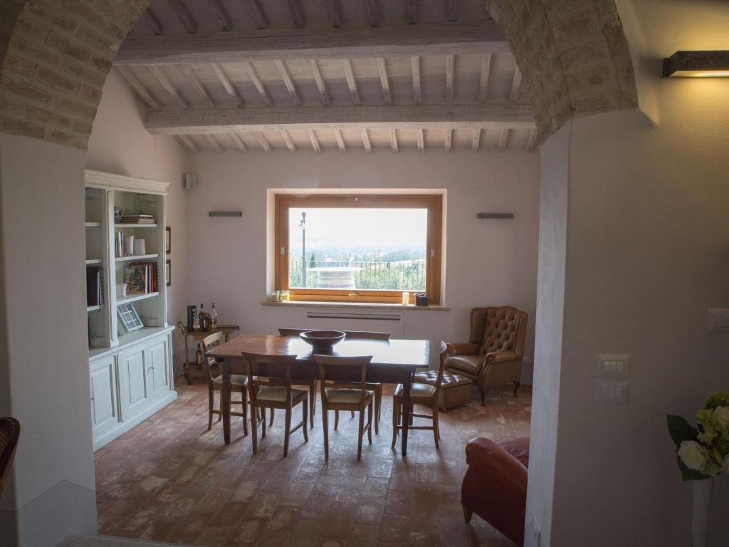 Zdjęcie z galerii obiektu Belvilla by OYO Villa Le Buche w mieście Sarteano
