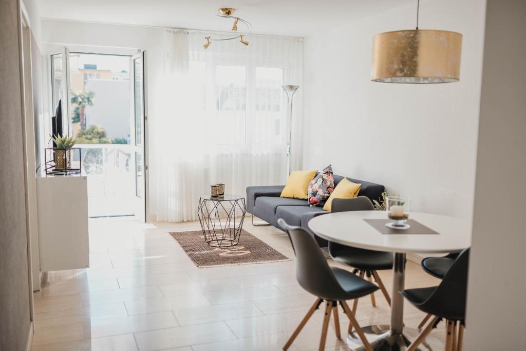 Posezení v ubytování Ascona Principessa Apt 9