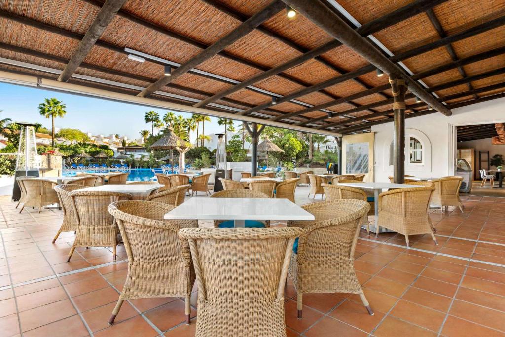 Bazén v ubytování Wyndham Residences Golf del Sur nebo v jeho okolí