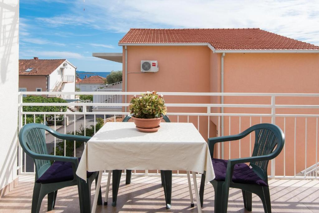 Balkón alebo terasa v ubytovaní Apartments Darjan