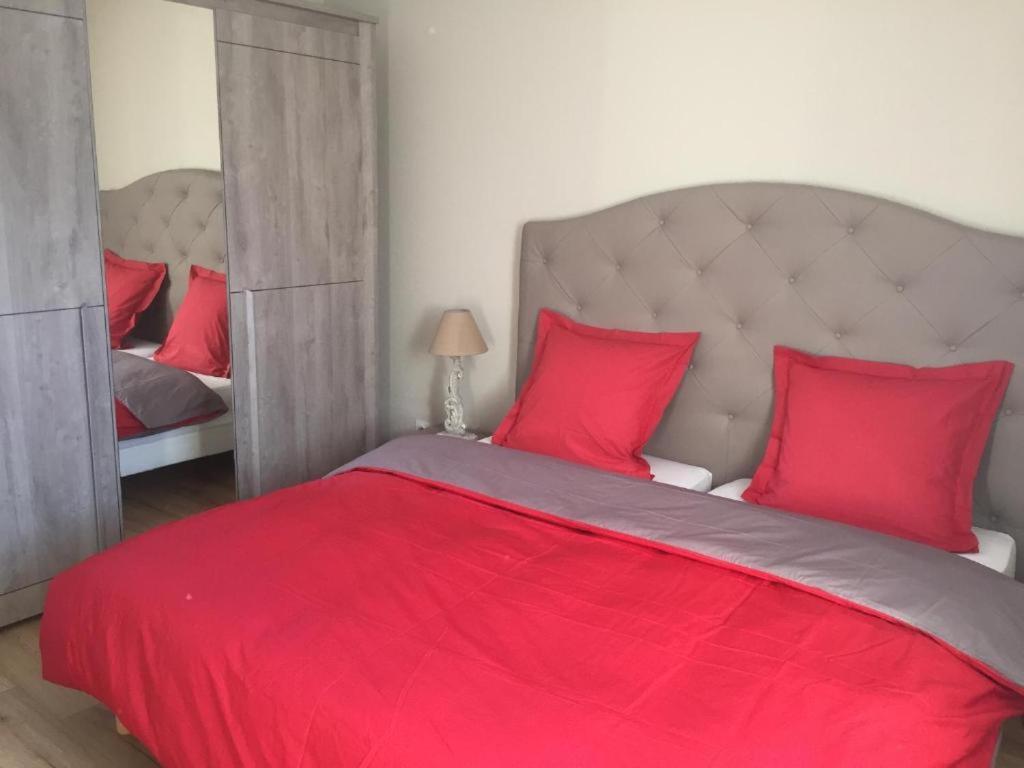 Bienvenue A La Campagne - Quarto Duplo Ou Twin Com Vista Piscina