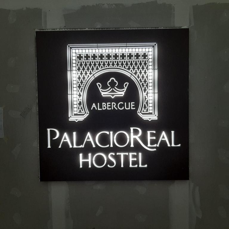 Certifikát, hodnocení, plakát nebo jiný dokument vystavený v ubytování PALACIO REAL HOSTEL