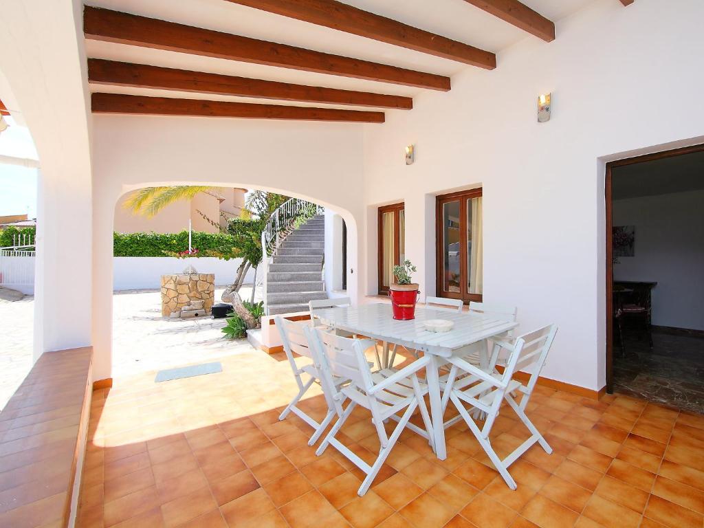 Posezení v ubytování Villa Campos by Interhome