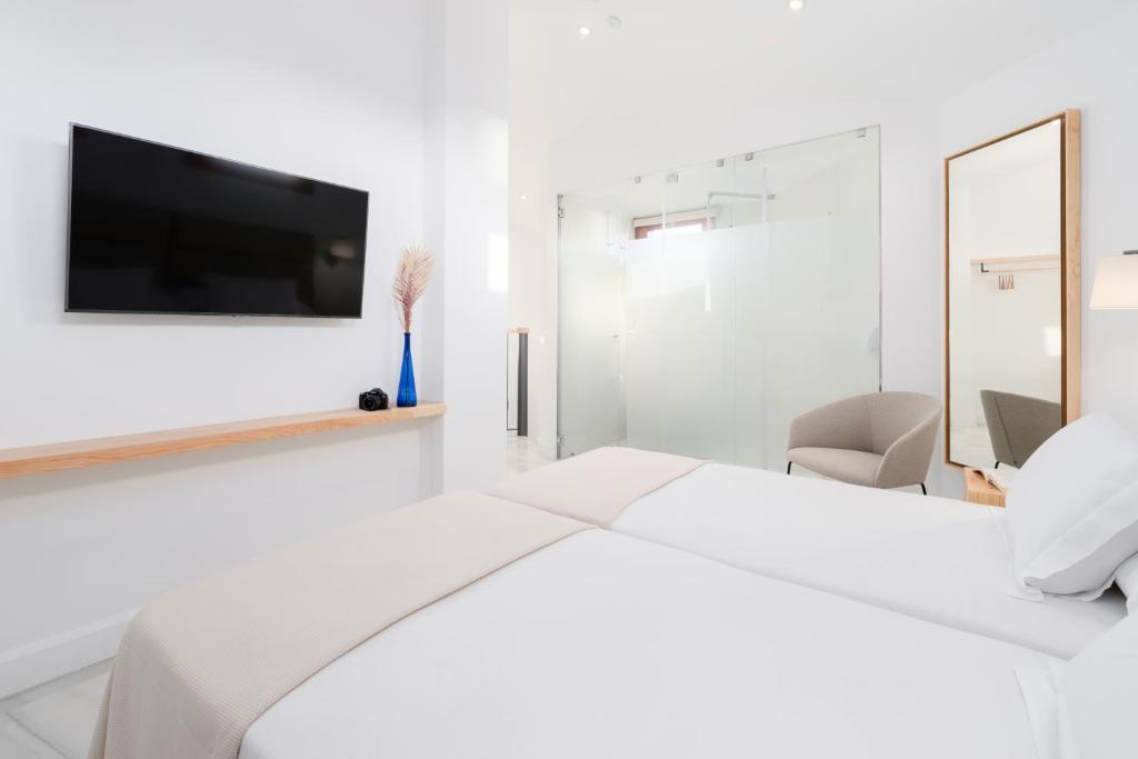 Condo Hotel Santiago Suites by Upper Luxury Housing, Playa de ...