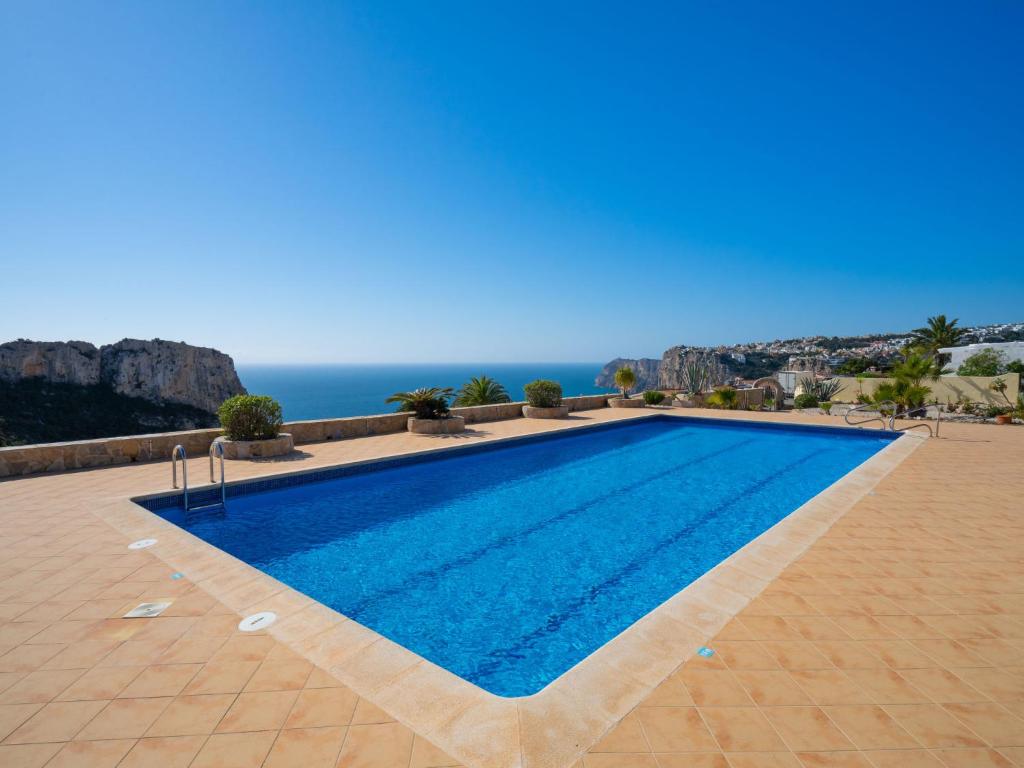 Holiday Home Pueblo de la Luz by Interhome, Cumbre del Sol ...