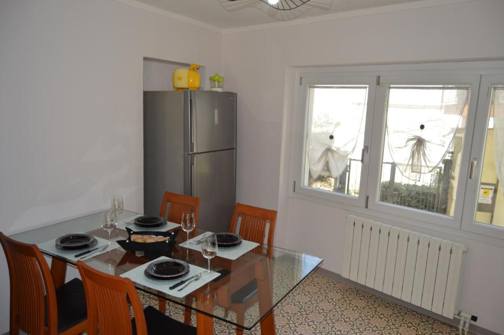 A kitchen or kitchenette at Casa della Rosina
