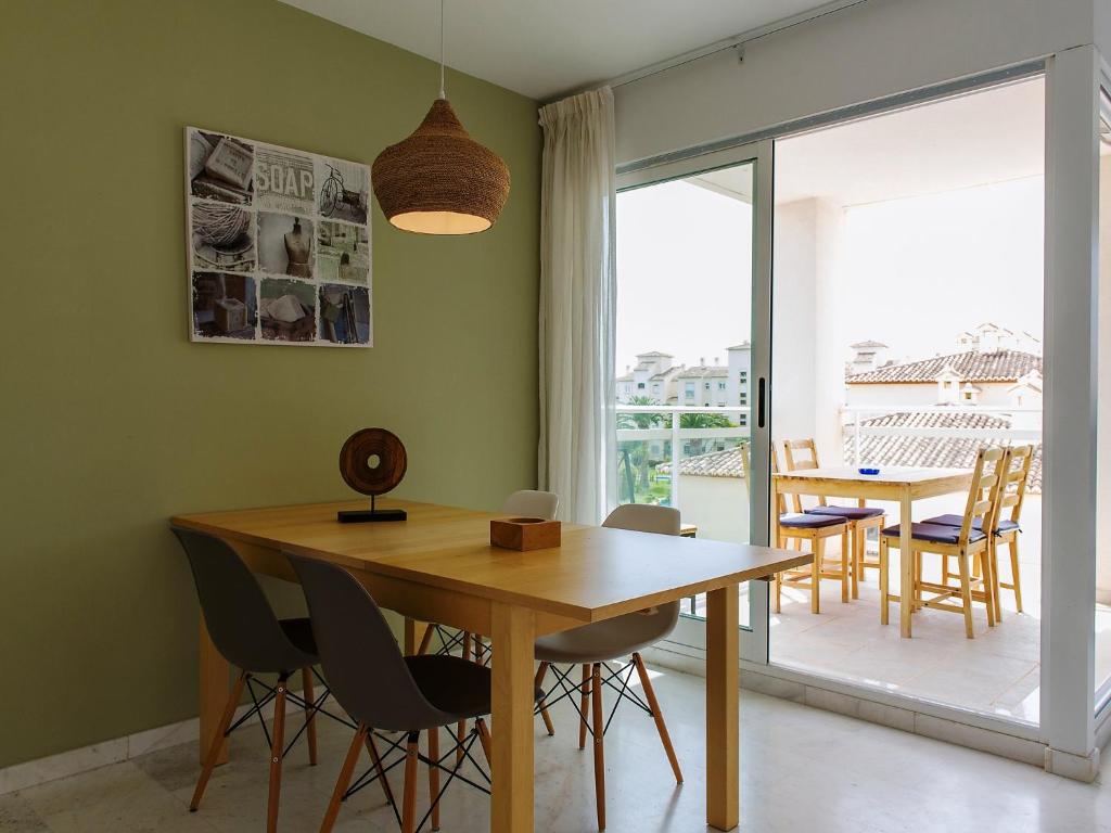 Kép Apartment Arenal-1 by Interhome szállásáról Jáveában a galériában