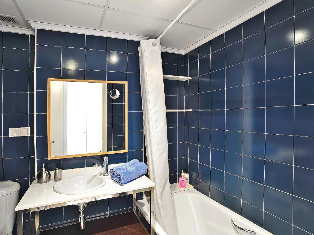 Kép Apartment Arenal-1 by Interhome szállásáról Jáveában a galériában