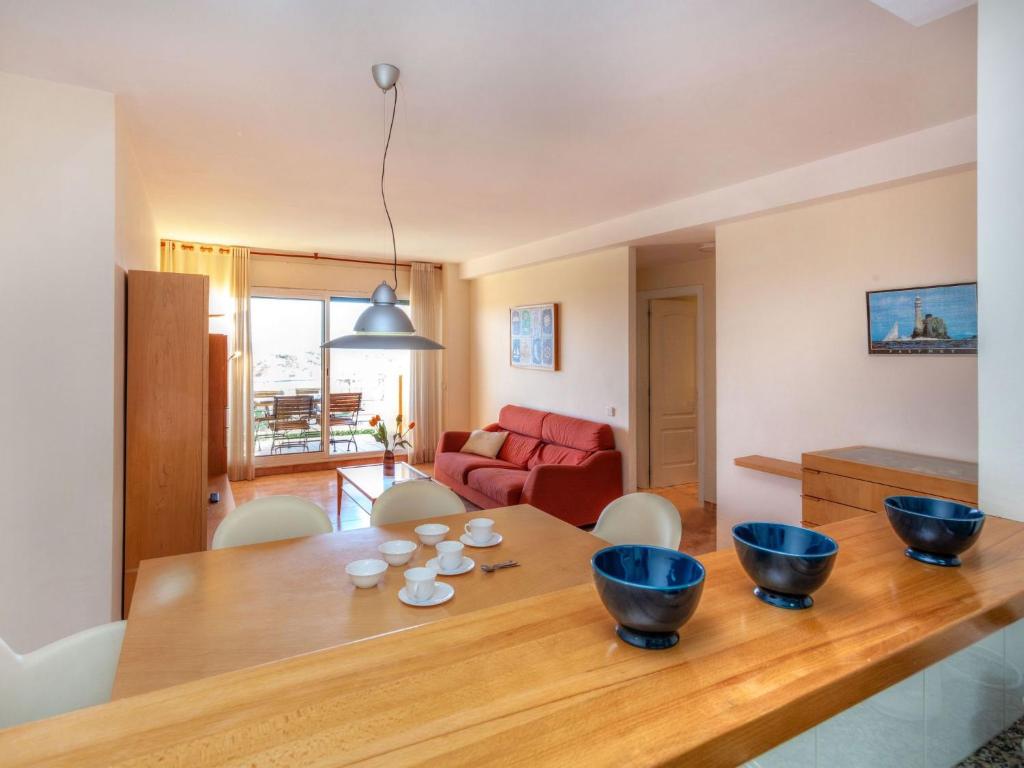 Posedenie v ubytovaní Apartment Port Pals C II by Interhome