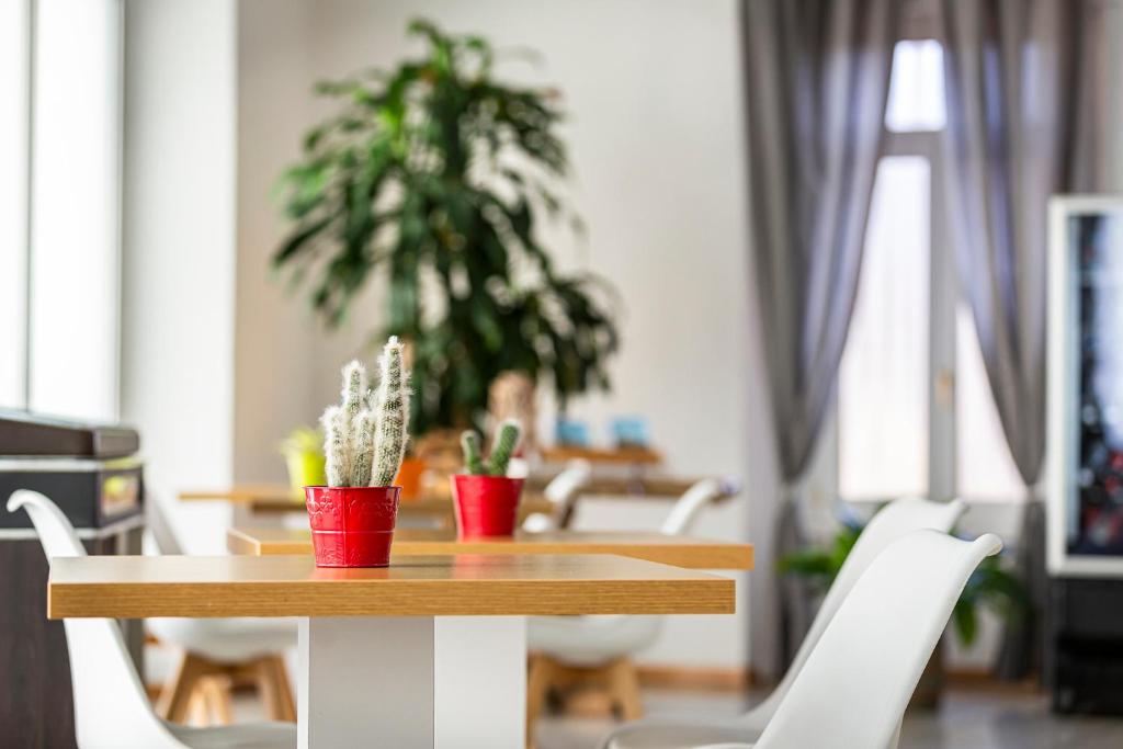 GuestHouse Lugano Center by LR - Resim 9