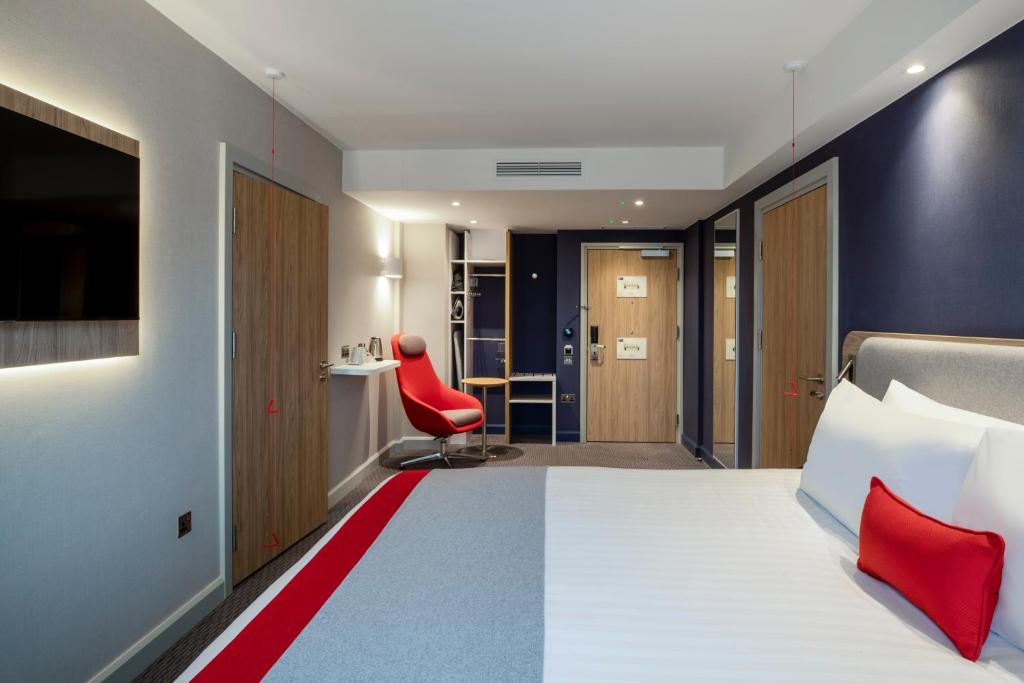 Holiday Inn Express Cambridge West - Cambourne by IHG - Resim 12