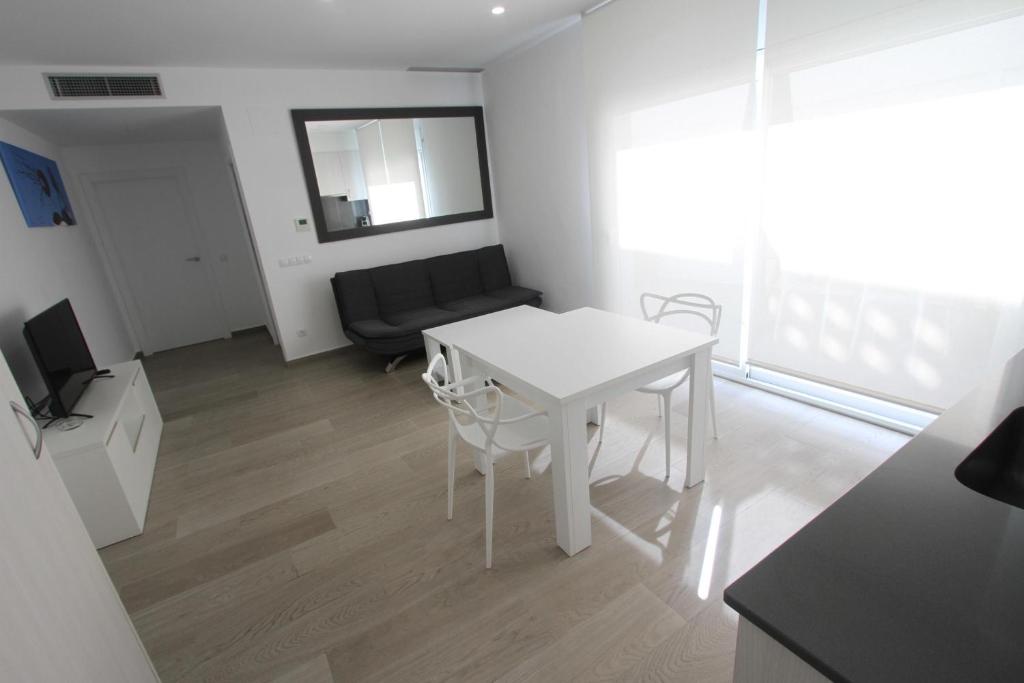 For A Stay Roesmar, Cambrils – Updated 2023 Prices