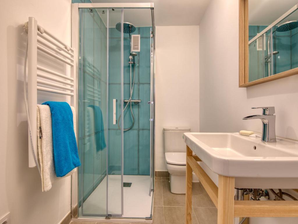 Koupelna v ubytování Apartment Urbatenis-2 by Interhome