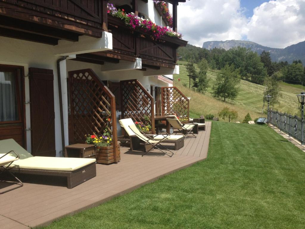 Hotel Grien - Driepersoonskamer Met Terras