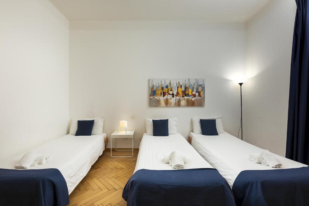 GuestHouse Lugano Studio Apartments by LR - Resim 44