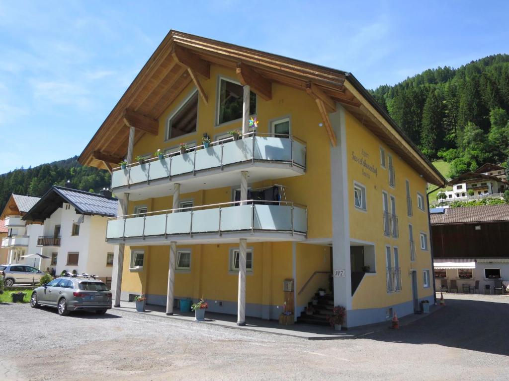 Budova, kde se apartmán nachází