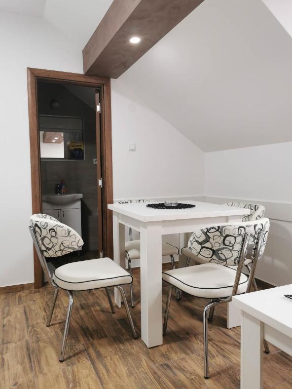 Foto sihtkohas Pećinci asuva majutusasutuse Sobe i Apartmani Casa Mia galeriist