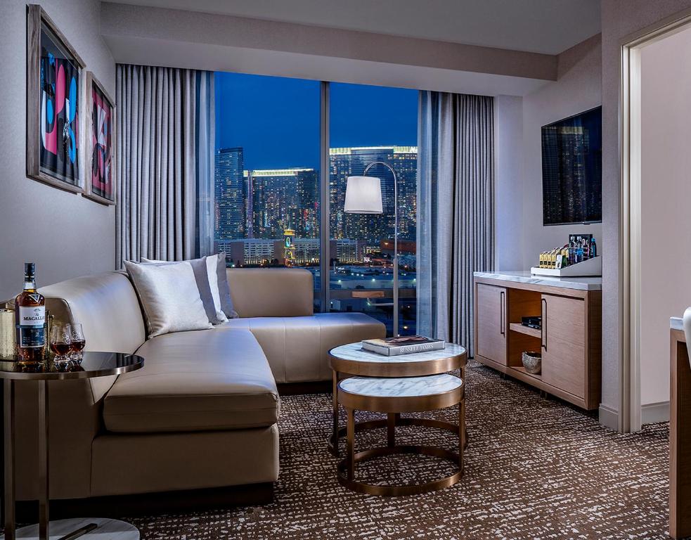 Hardwood Suite