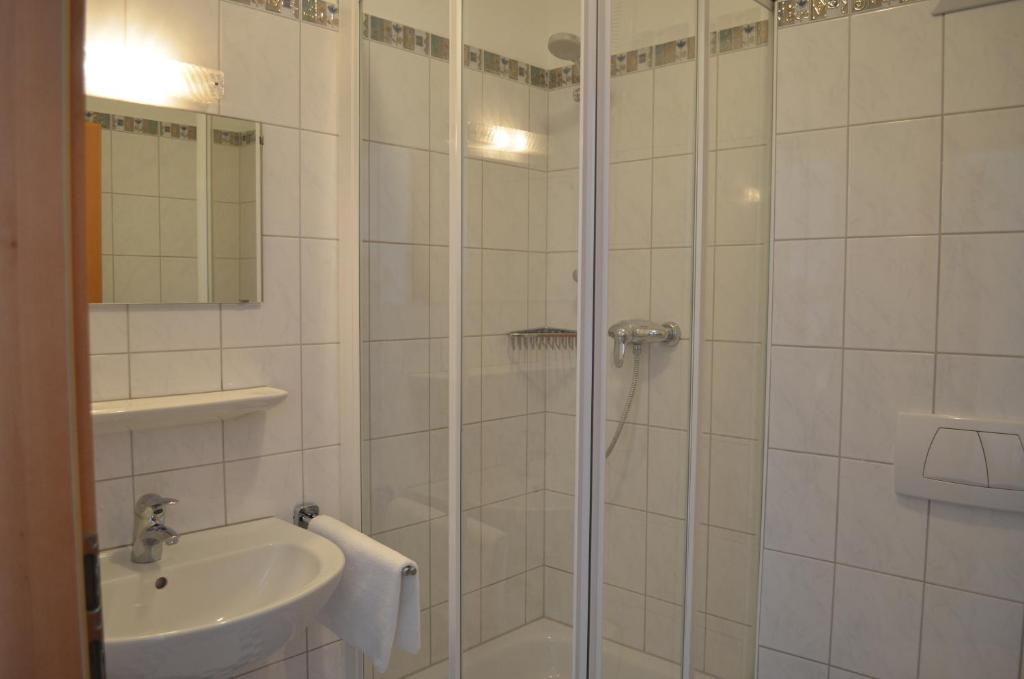 Koupelna v ubytování Gasthof Alte Tanne
