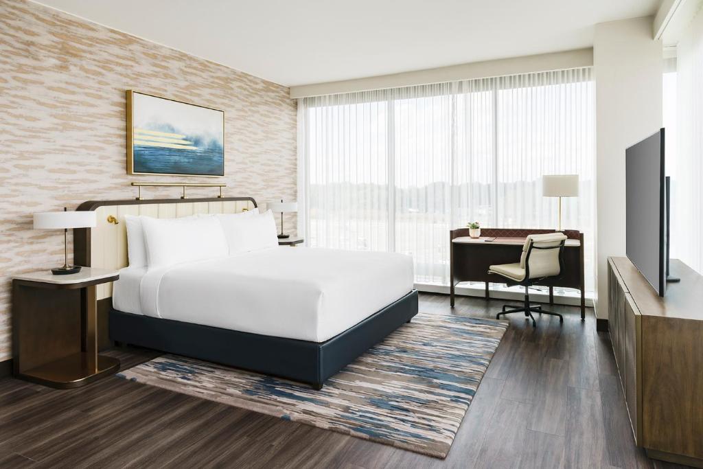 Hyatt Regency JFK Airport at Resorts World New York photo