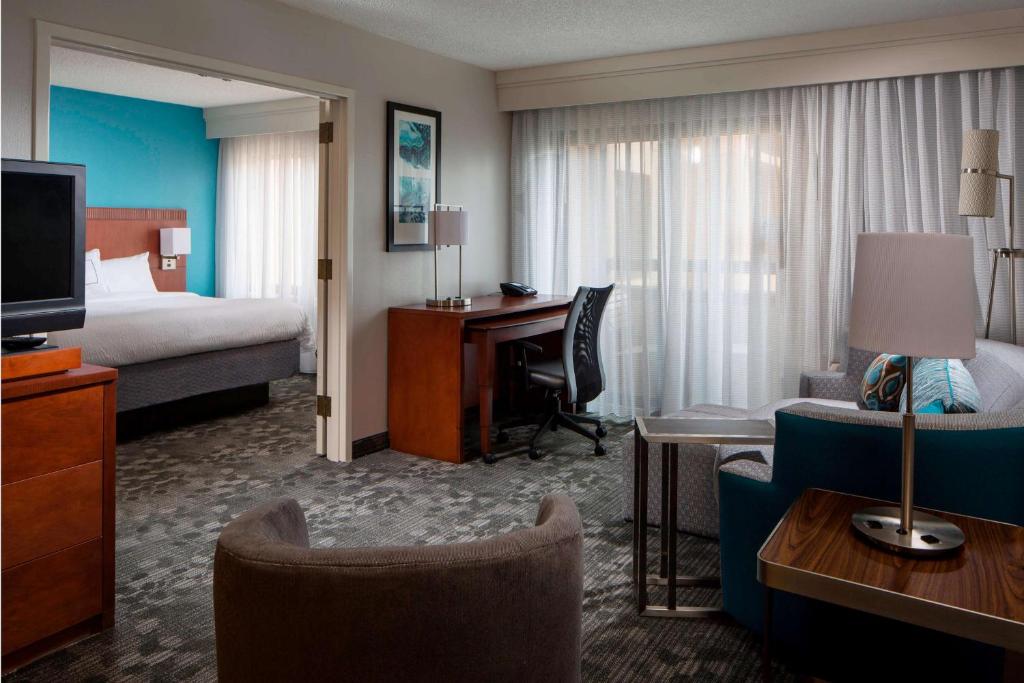 Sonesta Select Boca Raton Town Center - Suite De Un Dormitorio - King - Vista A La Piscina
