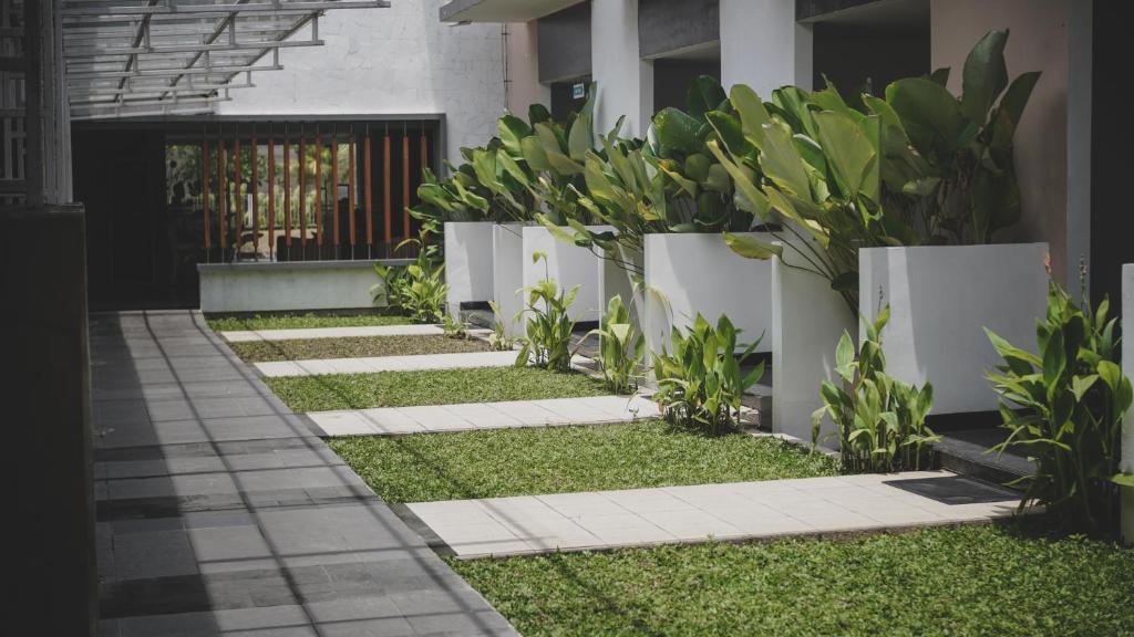 Giardino di LPP Convention Hotel Demangan