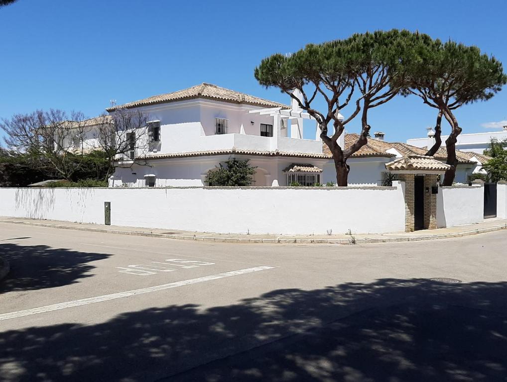 Chalet con piscina a 300 m del mar, Chiclana de la Frontera ...