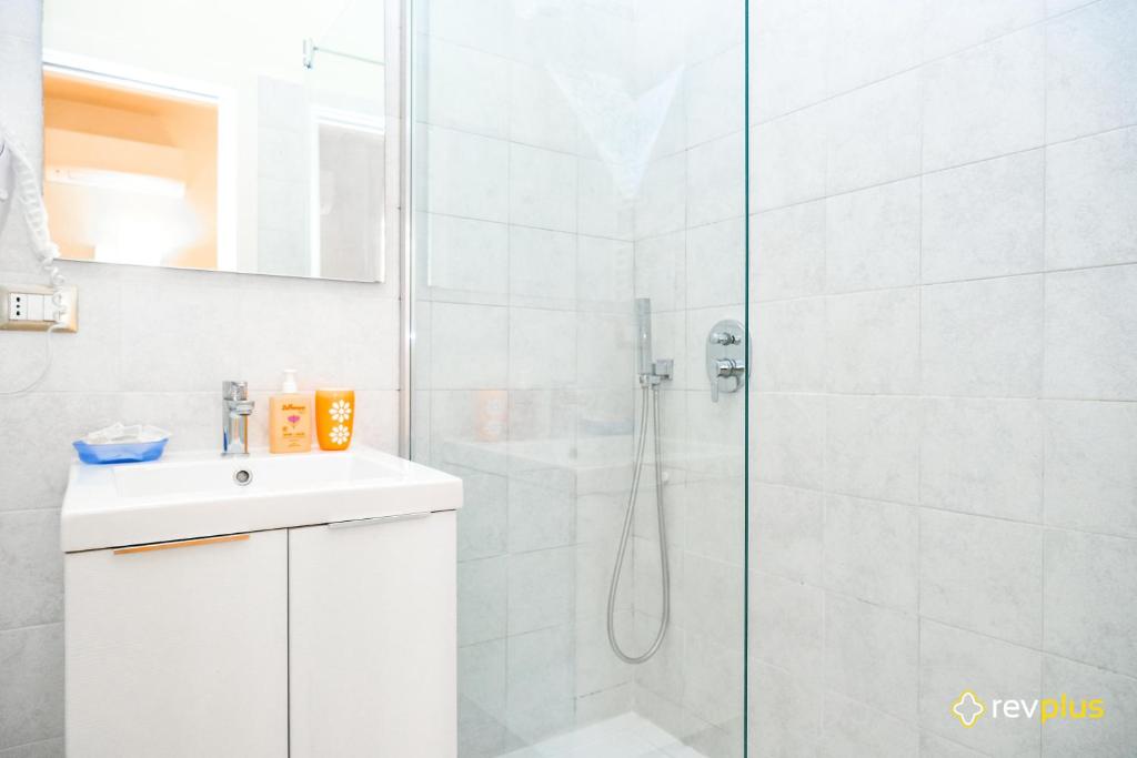 Koupelna v ubytování Lia Rooms
