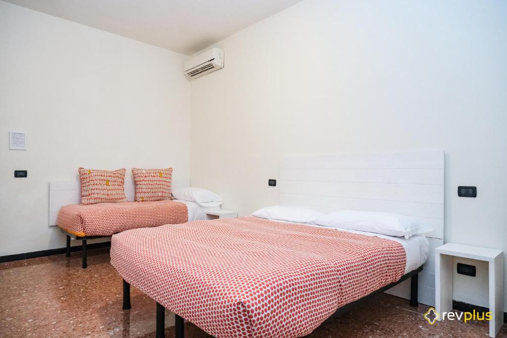 Postel nebo postele na pokoji v ubytování Lia Rooms 3