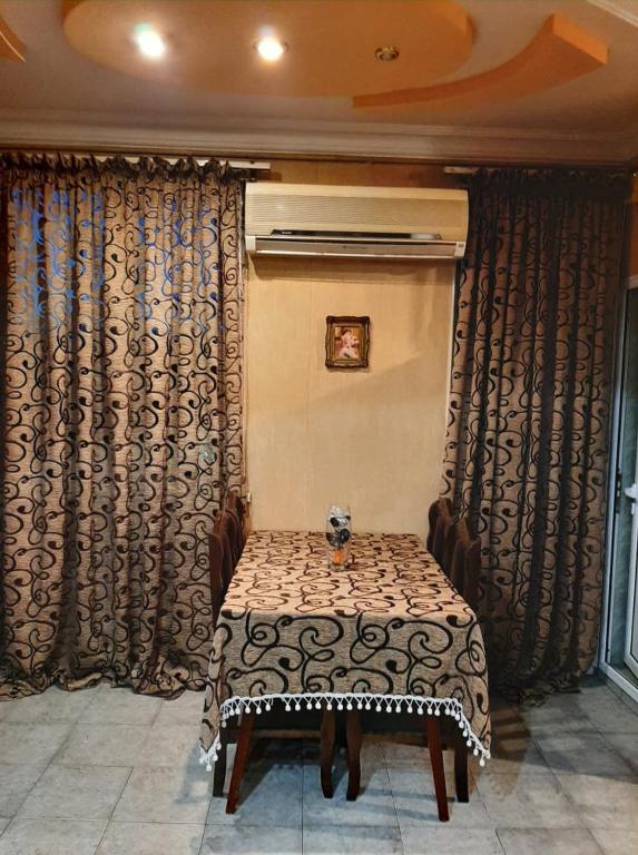 Квартира в центре - One-Bedroom Apartment
