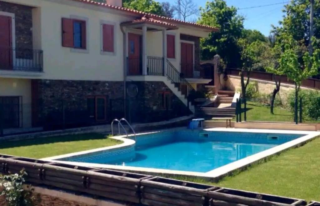 Moradia do Paço - Piscina Privada - Housity