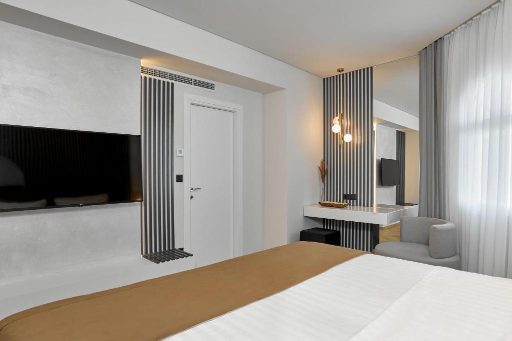 Grand Hotel Palace - 18