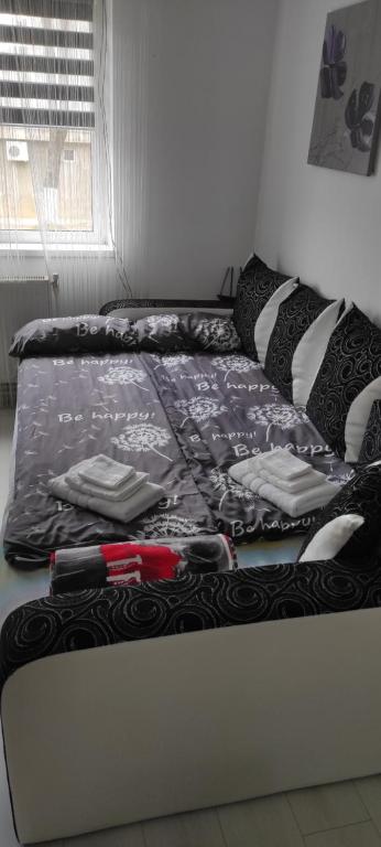 kys home - One-Bedroom Apartment