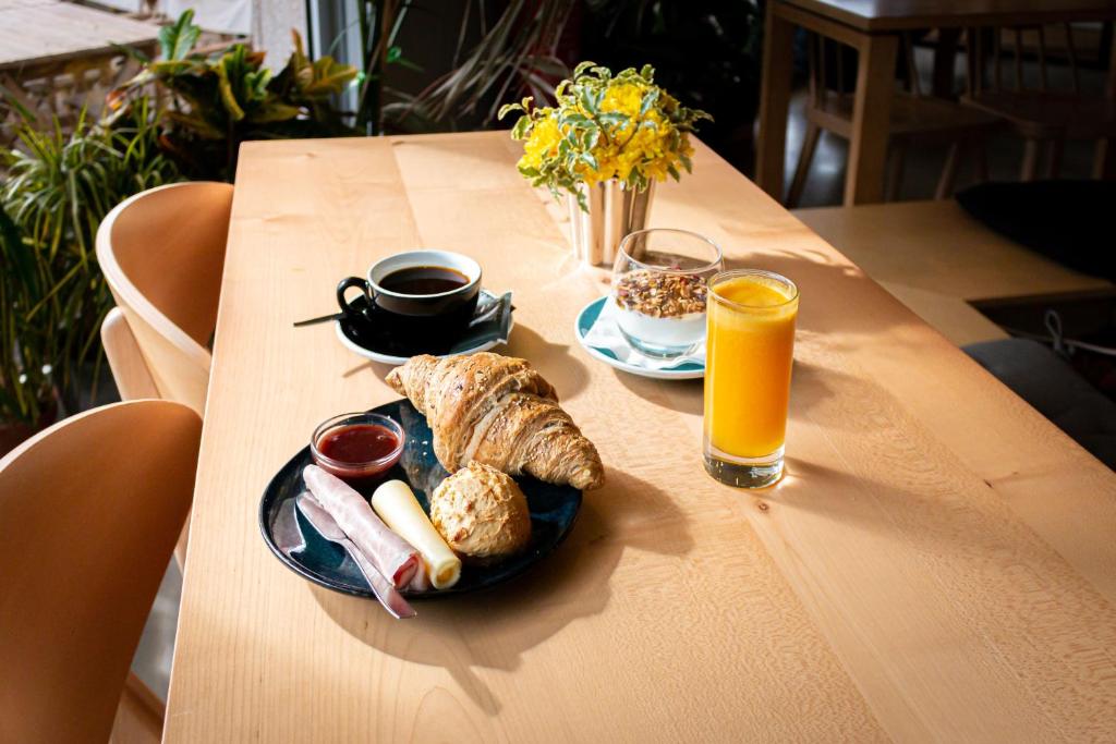 Vila na Praia Foz Luxury Apartments - 8