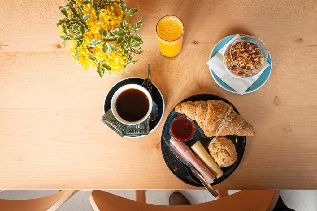 Vila na Praia Foz Luxury Apartments - 13