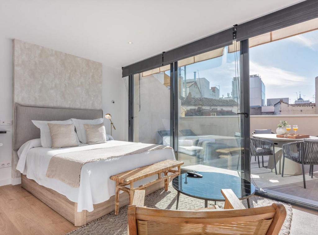 Perfect Studio for 2 with Private terrace CANALEJAS IV ...