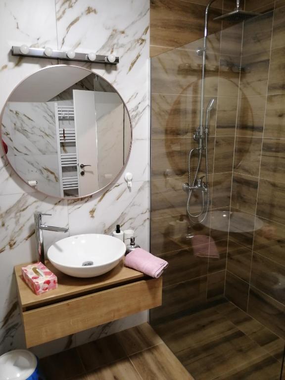 Kúpeľňa v ubytovaní Apartmani Sunset