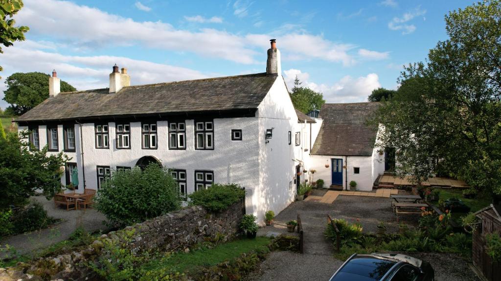 Rowrah Hall - Family Junior Suite