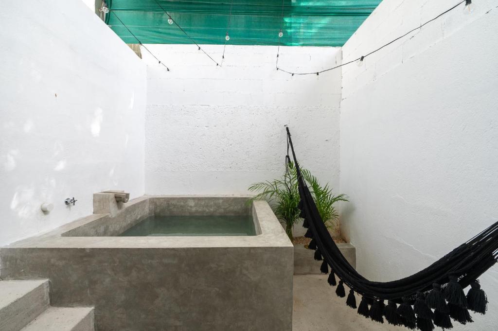 Casa Ikal - Studio With Pool View