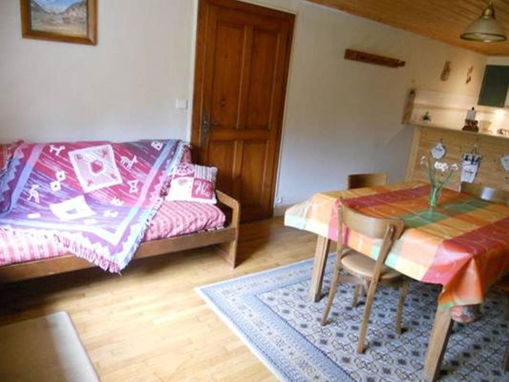 Postel nebo postele na pokoji v ubytování La Tour