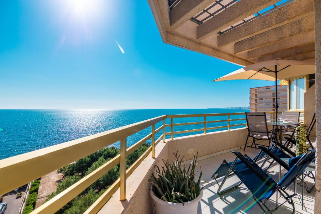 Avinguda Jaume I el Conqueridor, Alicante – Updated 2023 Prices