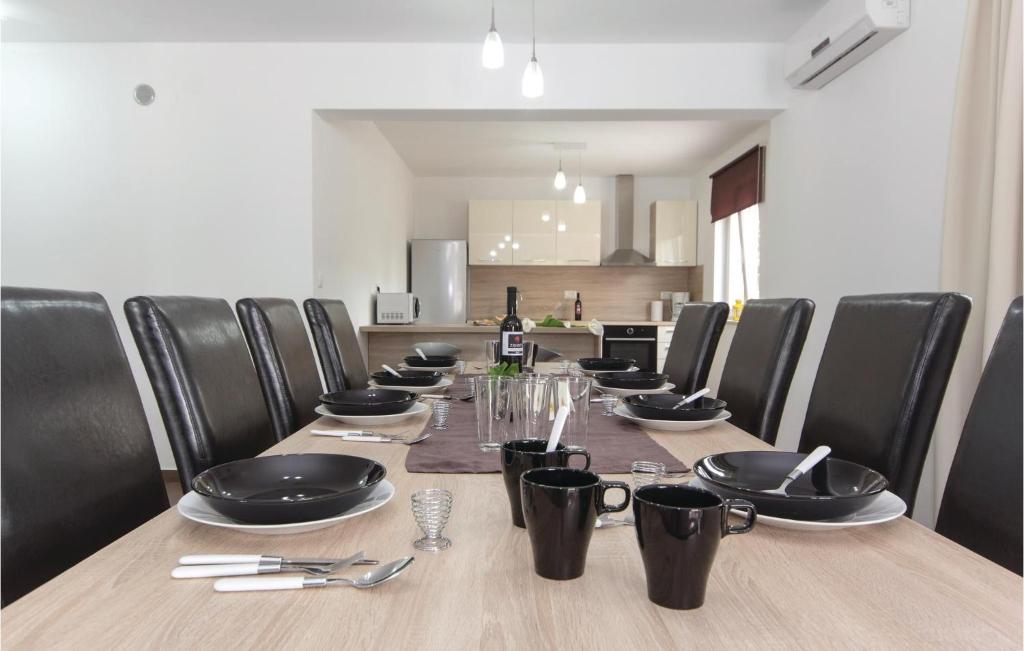 Część wypoczynkowa w obiekcie Holiday Home Marcana 57