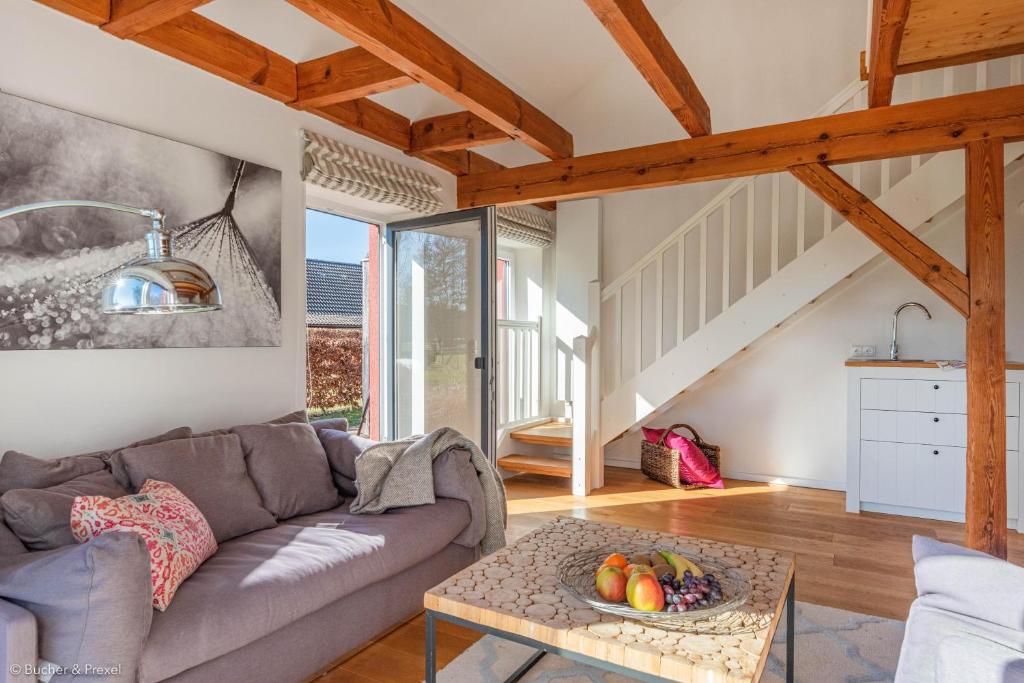 Χώρος καθιστικού στο HofGut Bockelkathen Apartment 7