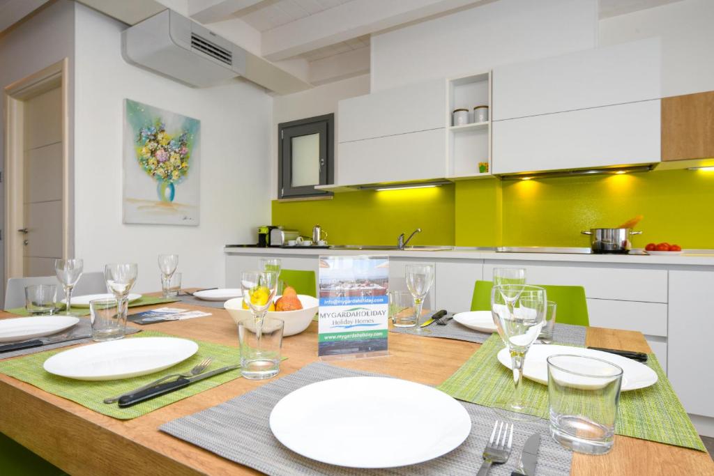 Kuchnia lub aneks kuchenny w obiekcie Borgo Gasparina Family Apartments