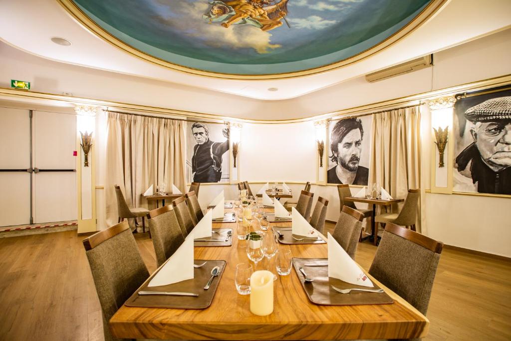 Fotografie z fotogalerie ubytování Hotel Les Tourelles v destinaci Sainte-Maxime