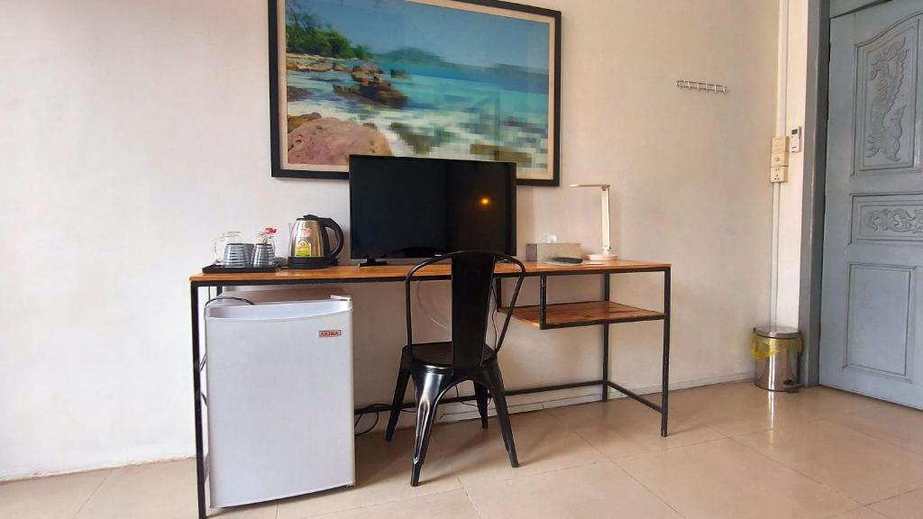 Kuchyň nebo kuchyňský kout v ubytování THE PLACE Hostel Battambang