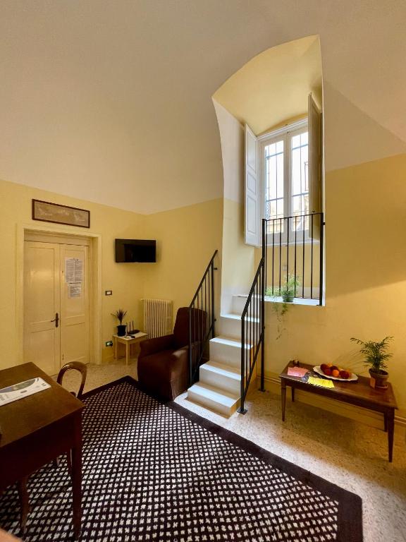 Część wypoczynkowa w obiekcie 4 Balconi rooms- Dimora Arditi B&B