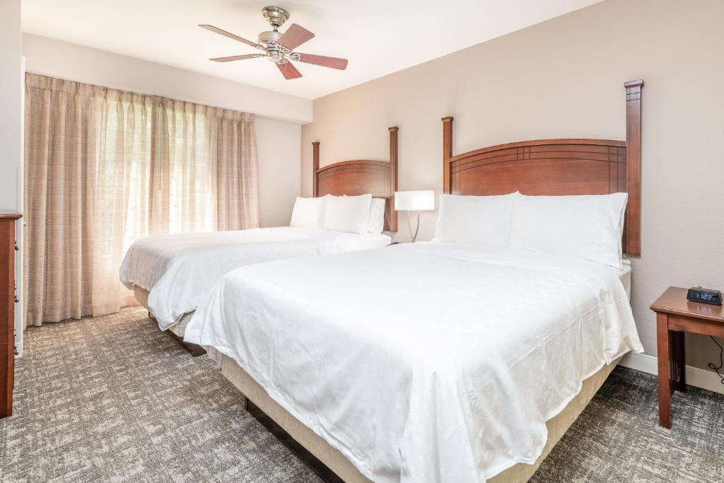 Staybridge Suites North Charleston by IHG photo