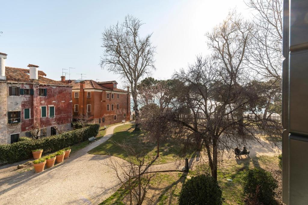 Laguna D'oro Luxury Apartments photo