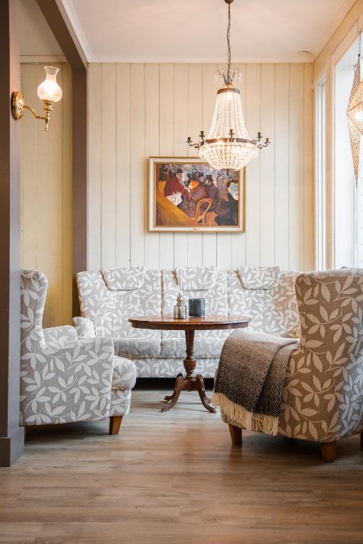 Posezení v ubytování Grand Hotel Lysekil